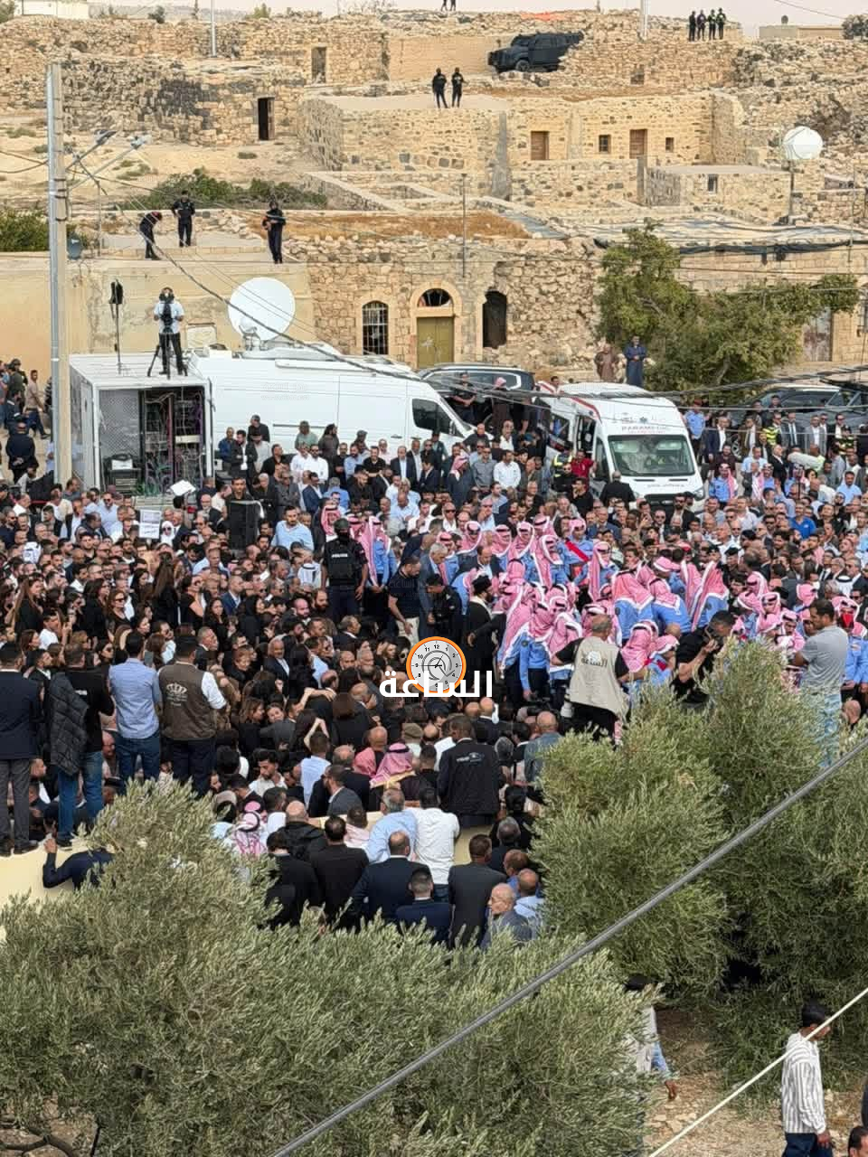 Madar Al-Saa Images 0.5543552448239304