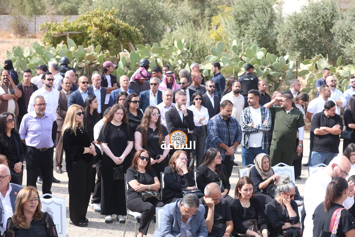Madar Al-Saa Images 0.7998714056134859
