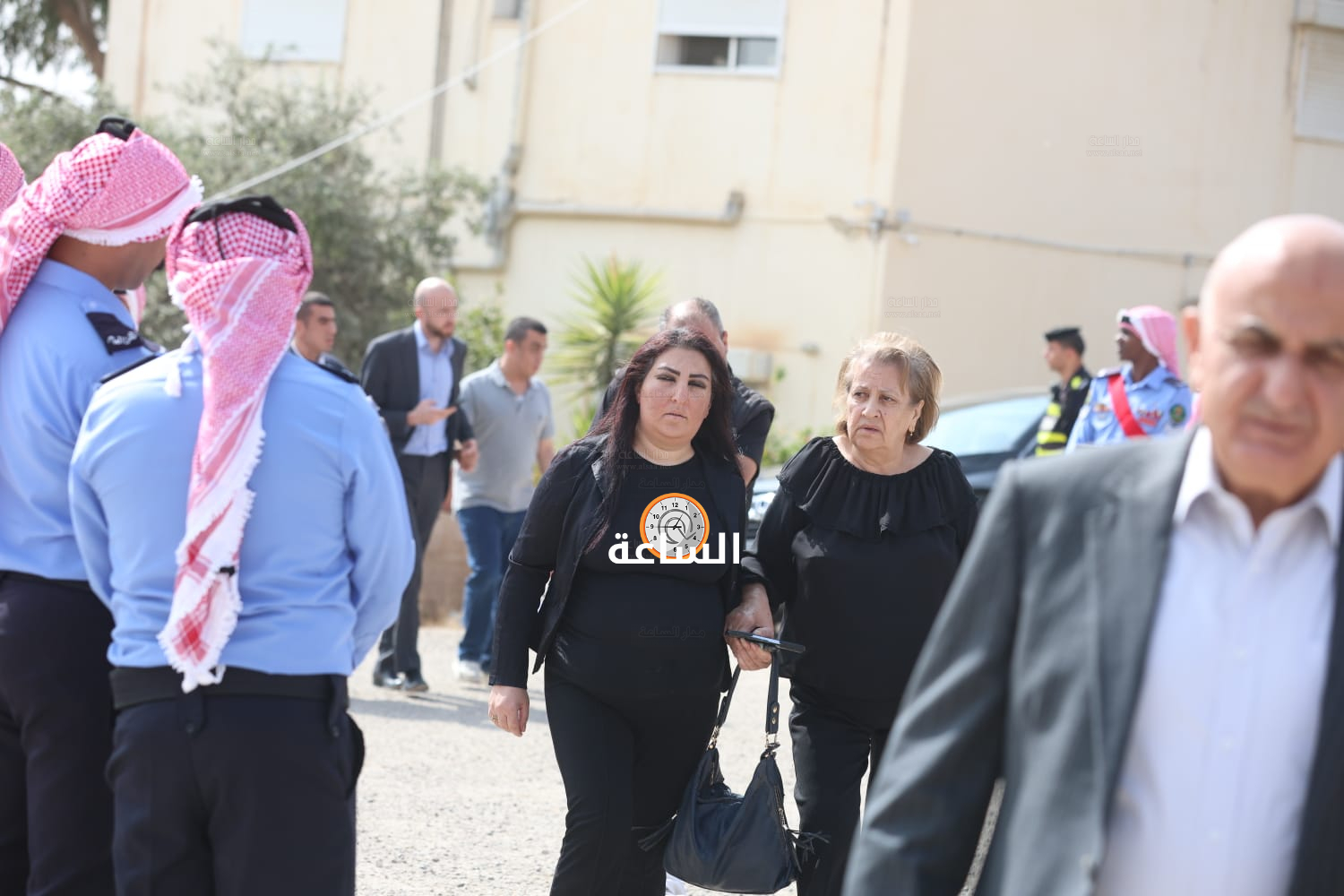Madar Al-Saa Images 0.517592016530588