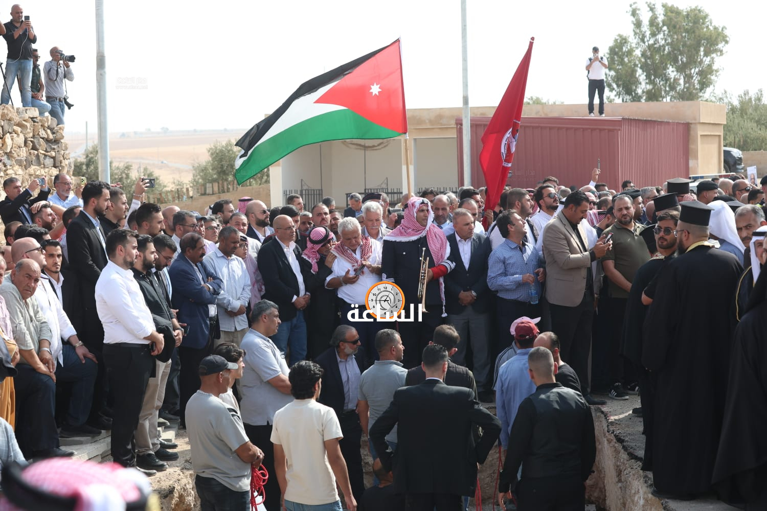 Madar Al-Saa Images 0.293759284412883