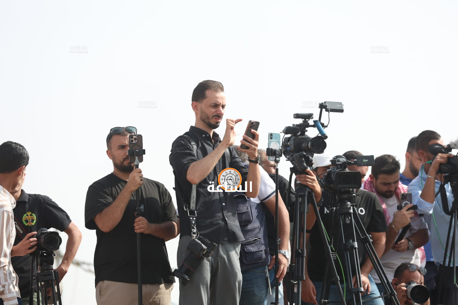 Madar Al-Saa Images 0.3302295374154631