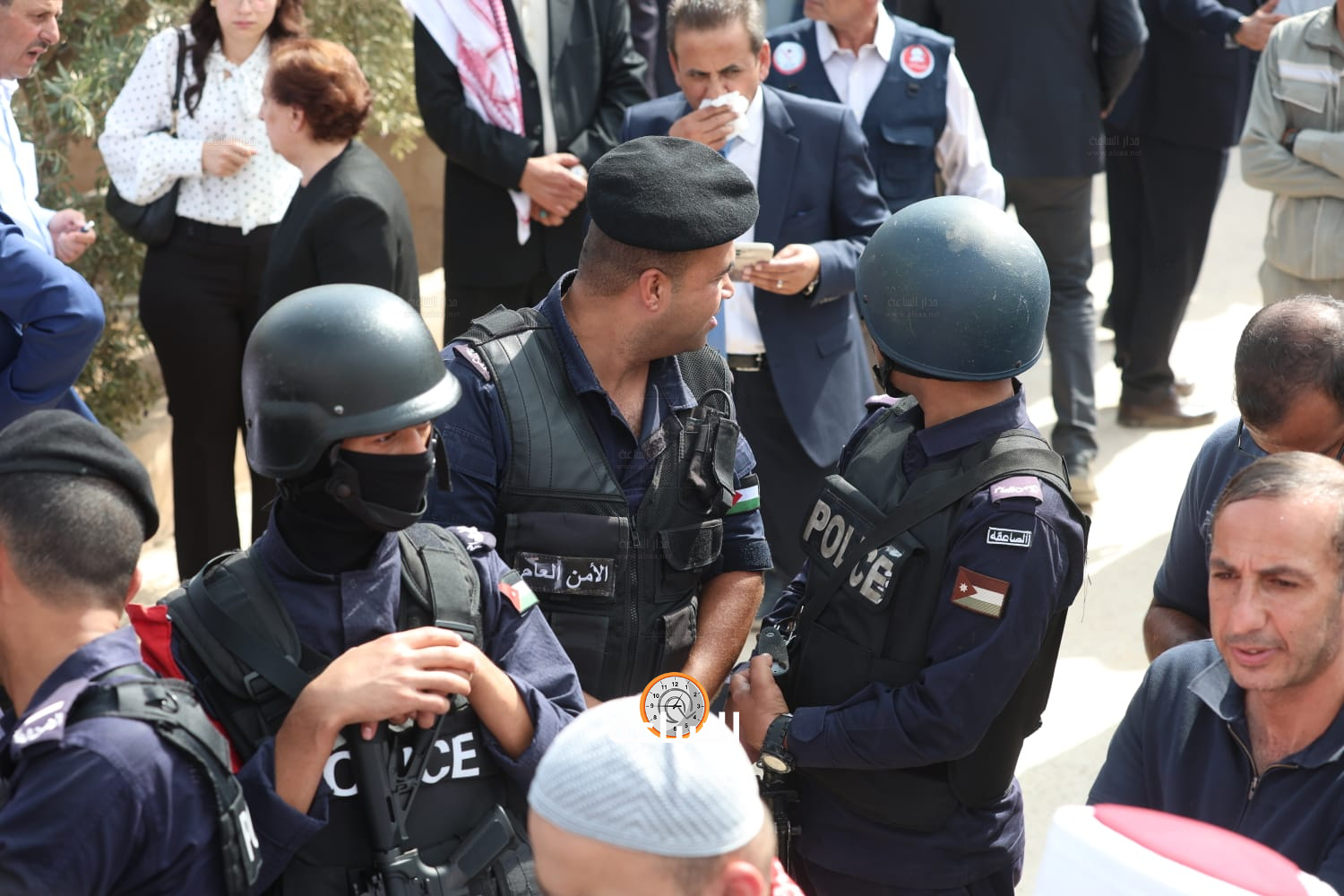 Madar Al-Saa Images 0.8216910941608991