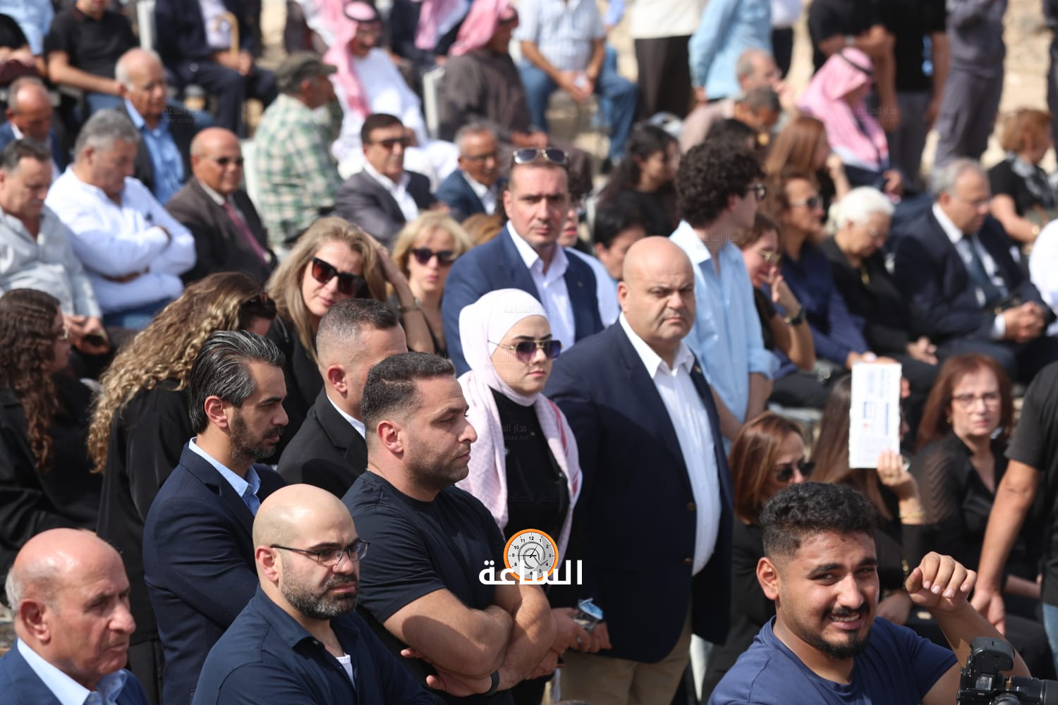 Madar Al-Saa Images 0.35988643829173517