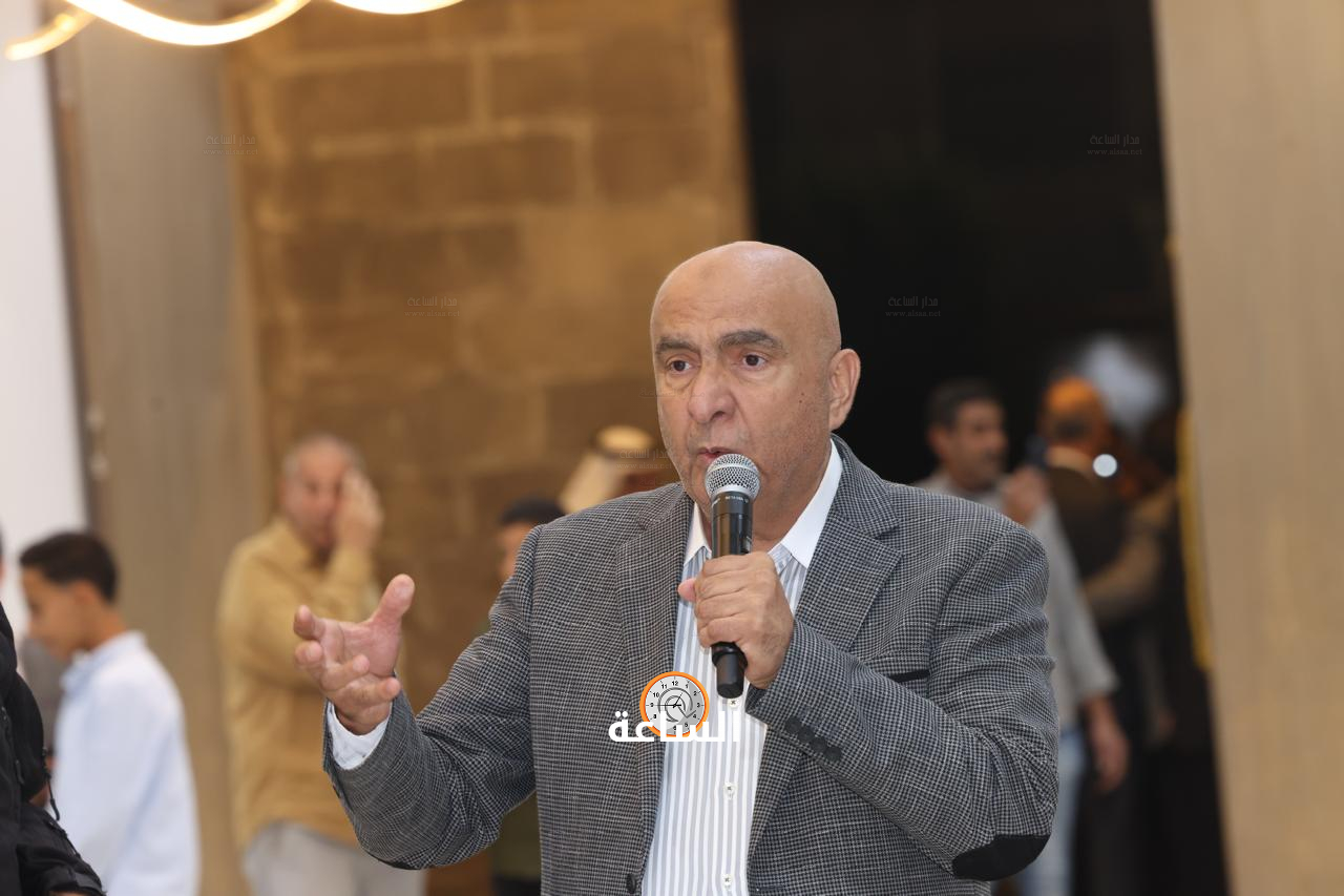 Madar Al-Saa Images 0.060748547710042344