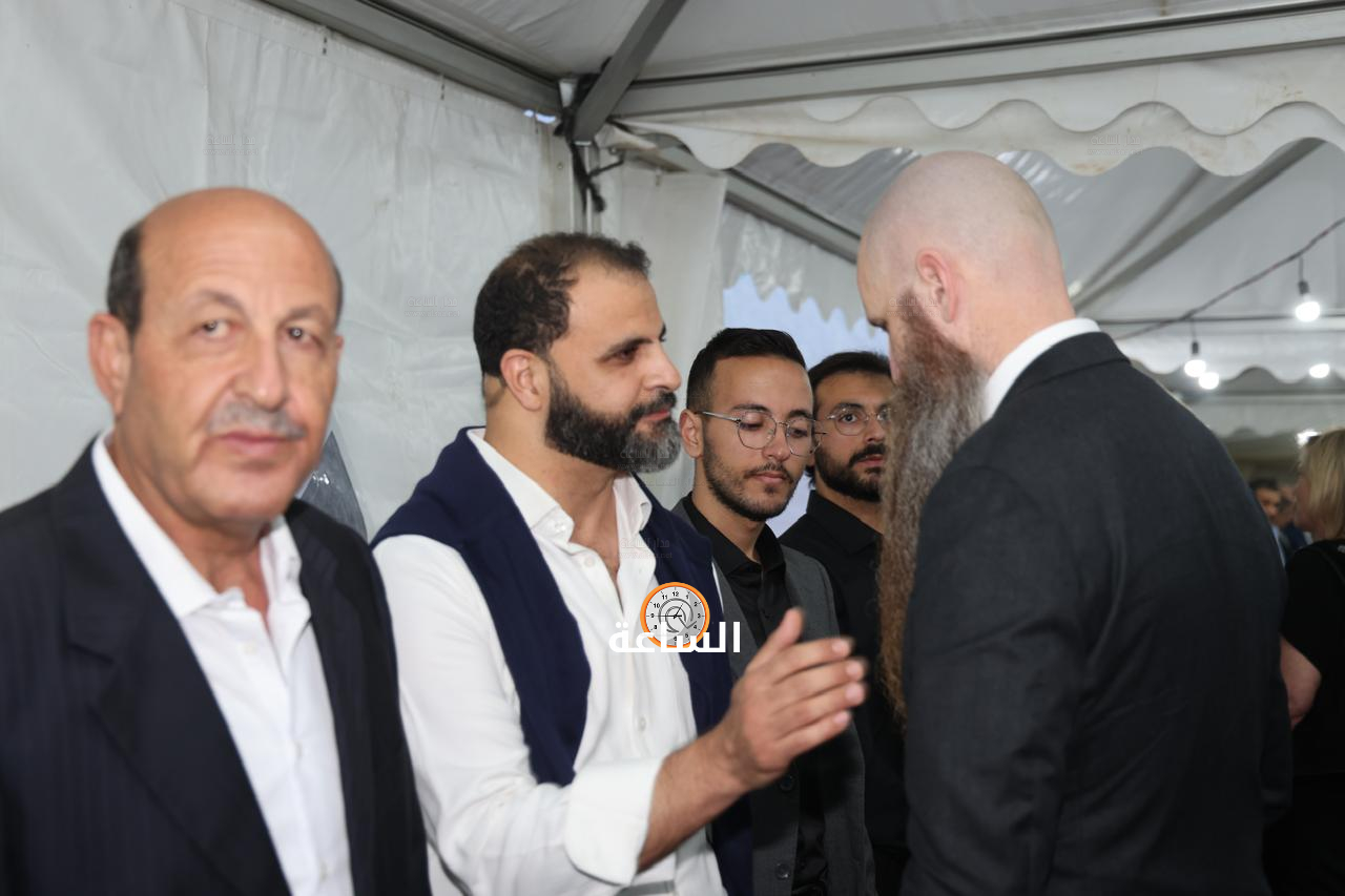 Madar Al-Saa Images 0.4552226777491858