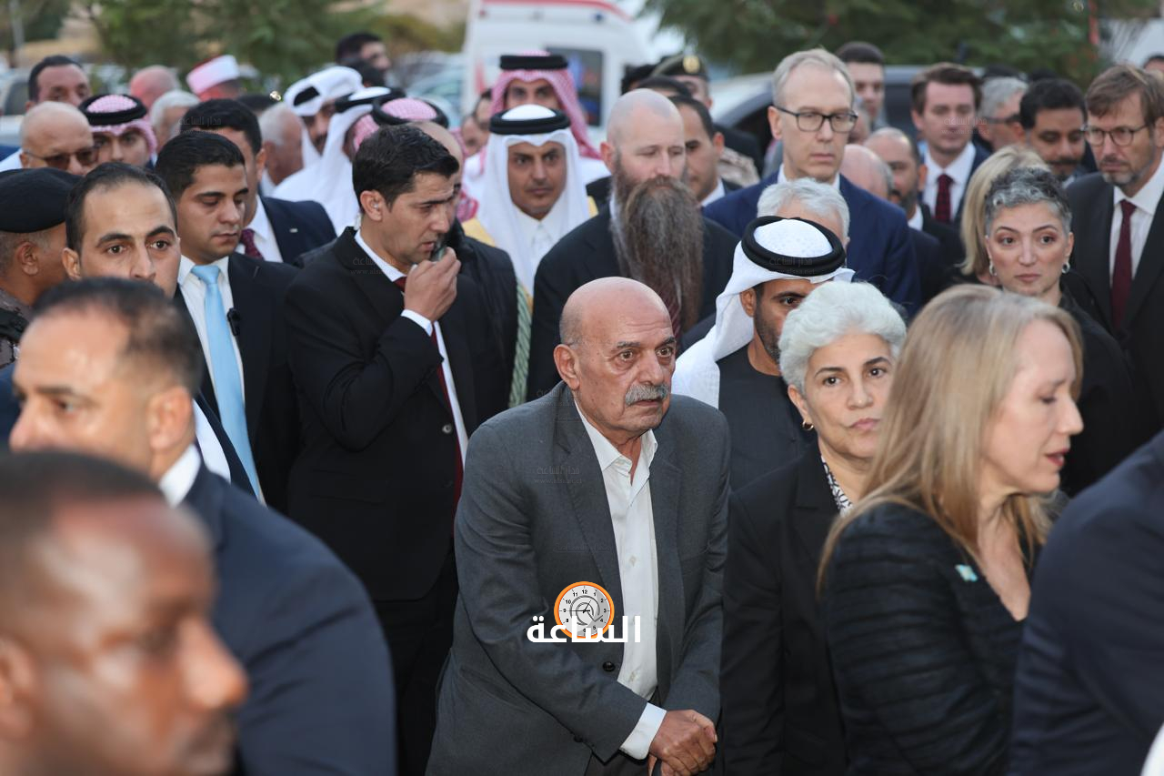 Madar Al-Saa Images 0.11342231833316574