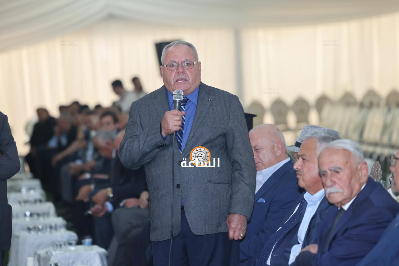Madar Al-Saa Images 0.12398106655455166