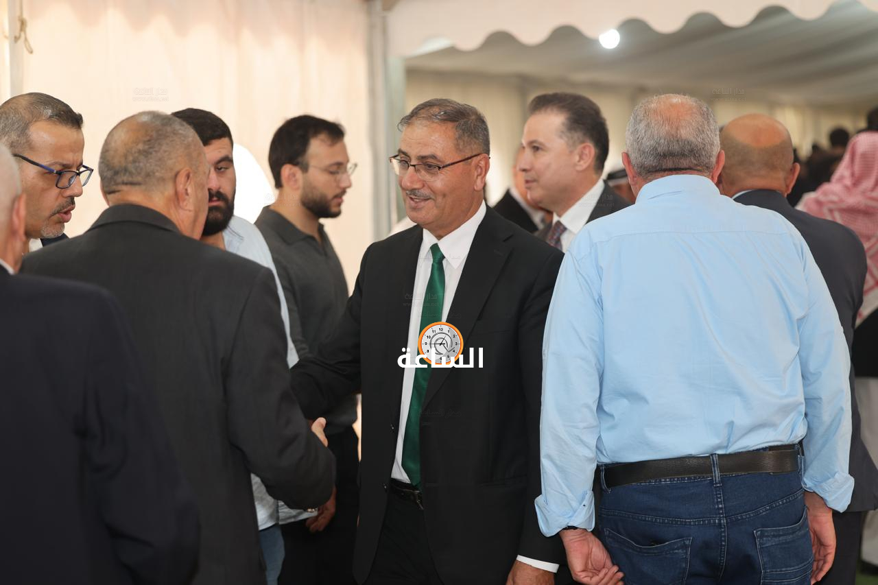 Madar Al-Saa Images 0.43267115469325024