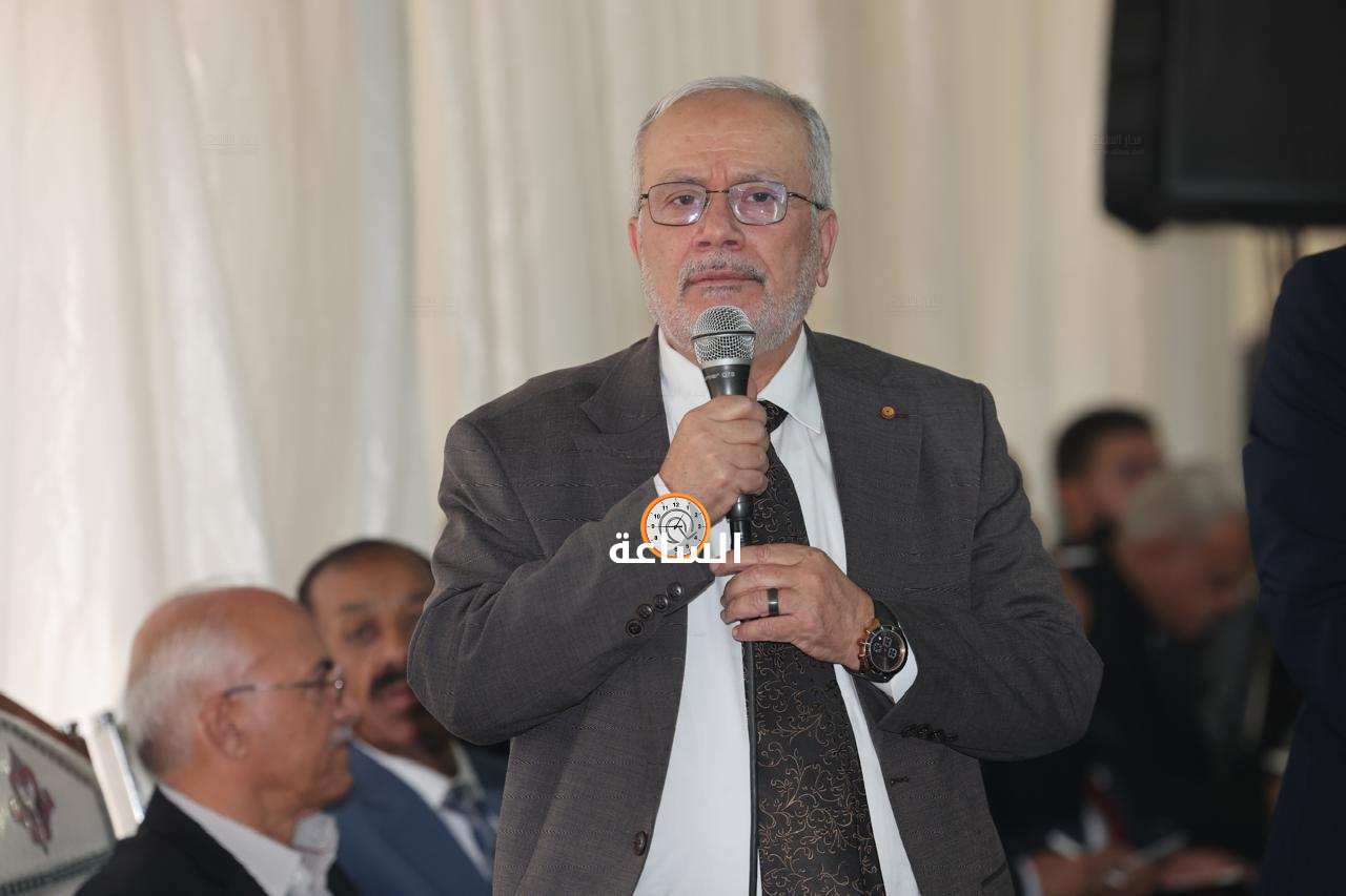 Madar Al-Saa Images 0.16948152198143618