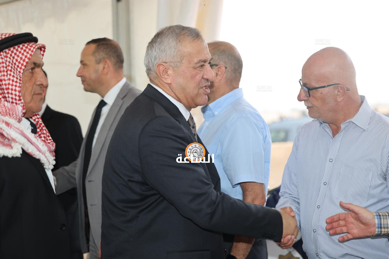 Madar Al-Saa Images 0.4166973001277505