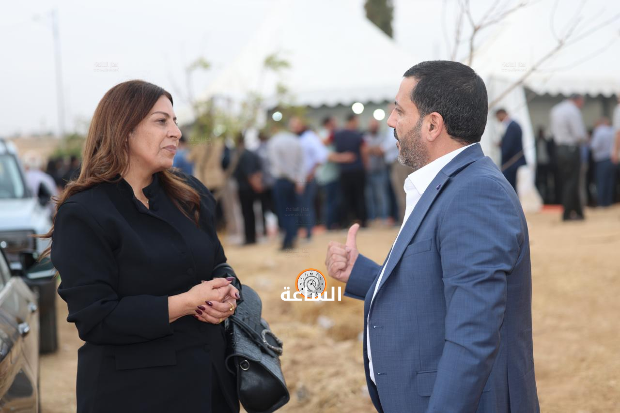 Madar Al-Saa Images 0.6059638431608698