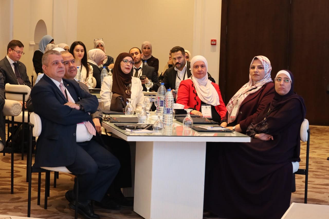 Madar Al-Saa Images 0.3860020808672807