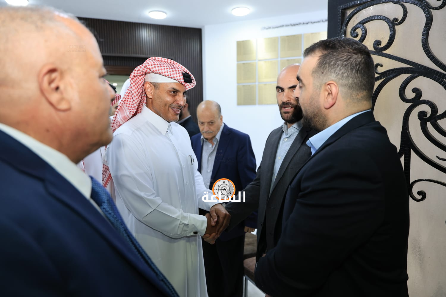 Madar Al-Saa Images 0.6635237499637927