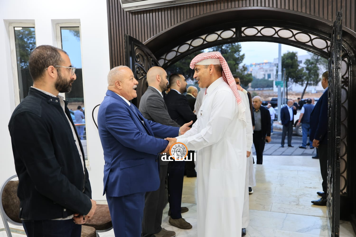 Madar Al-Saa Images 0.8866381309420807