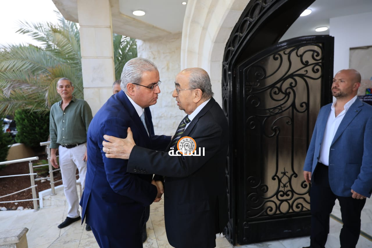 Madar Al-Saa Images 0.8065326919224363