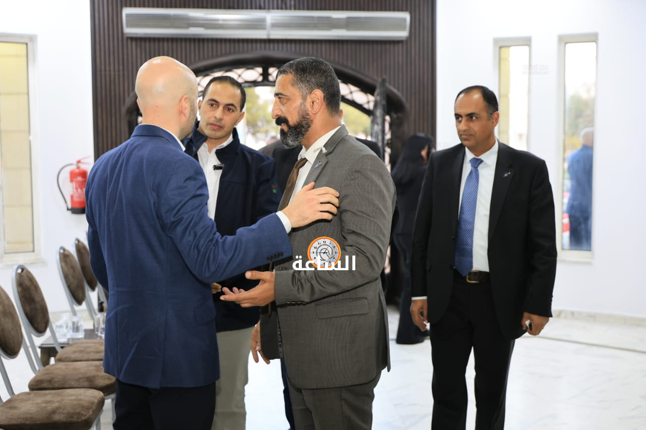 Madar Al-Saa Images 0.22782776407623384