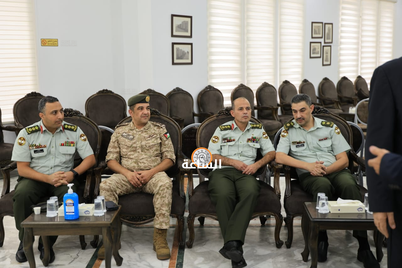 Madar Al-Saa Images 0.5551498317064885