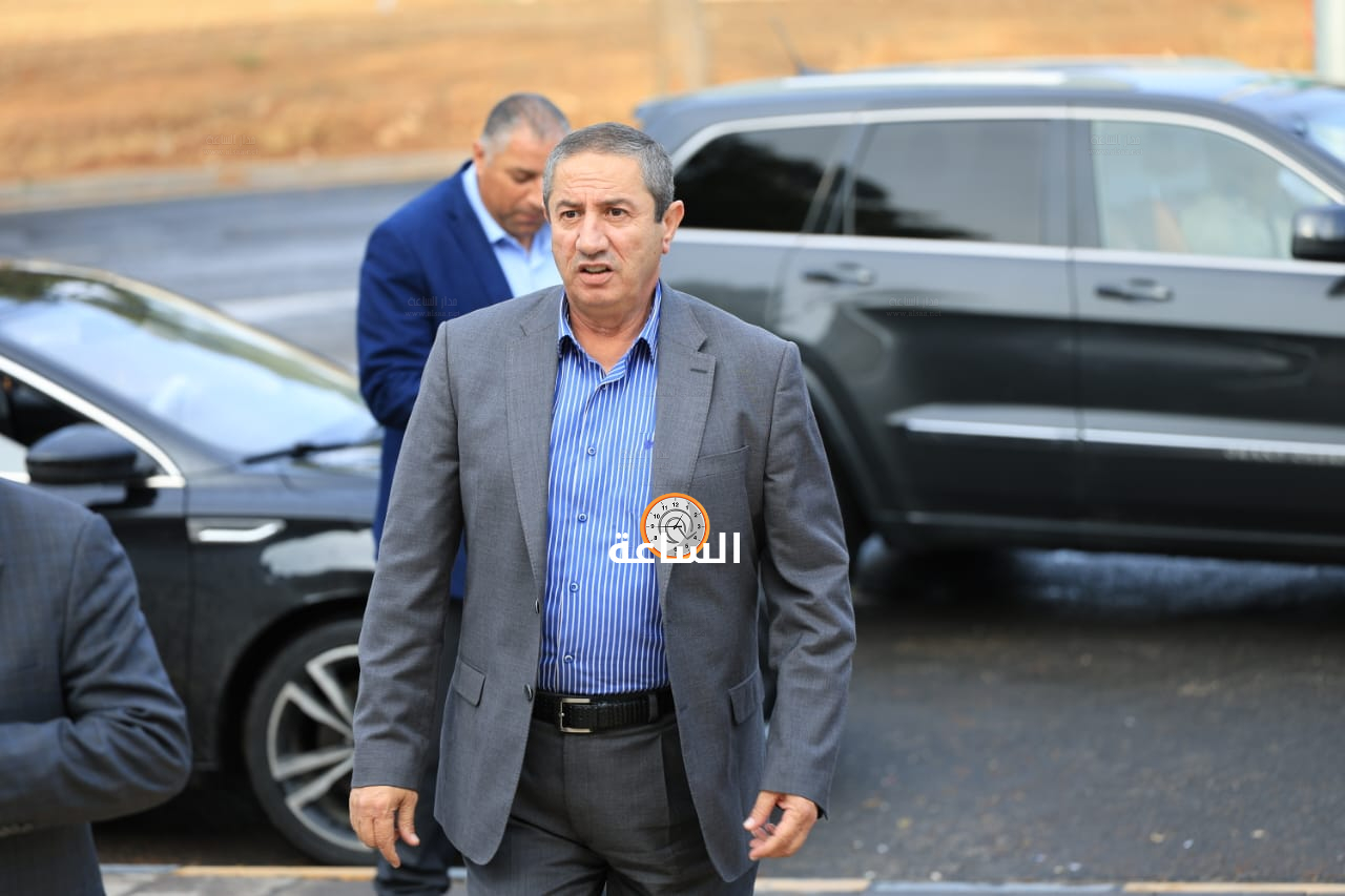 Madar Al-Saa Images 0.6101255290269467