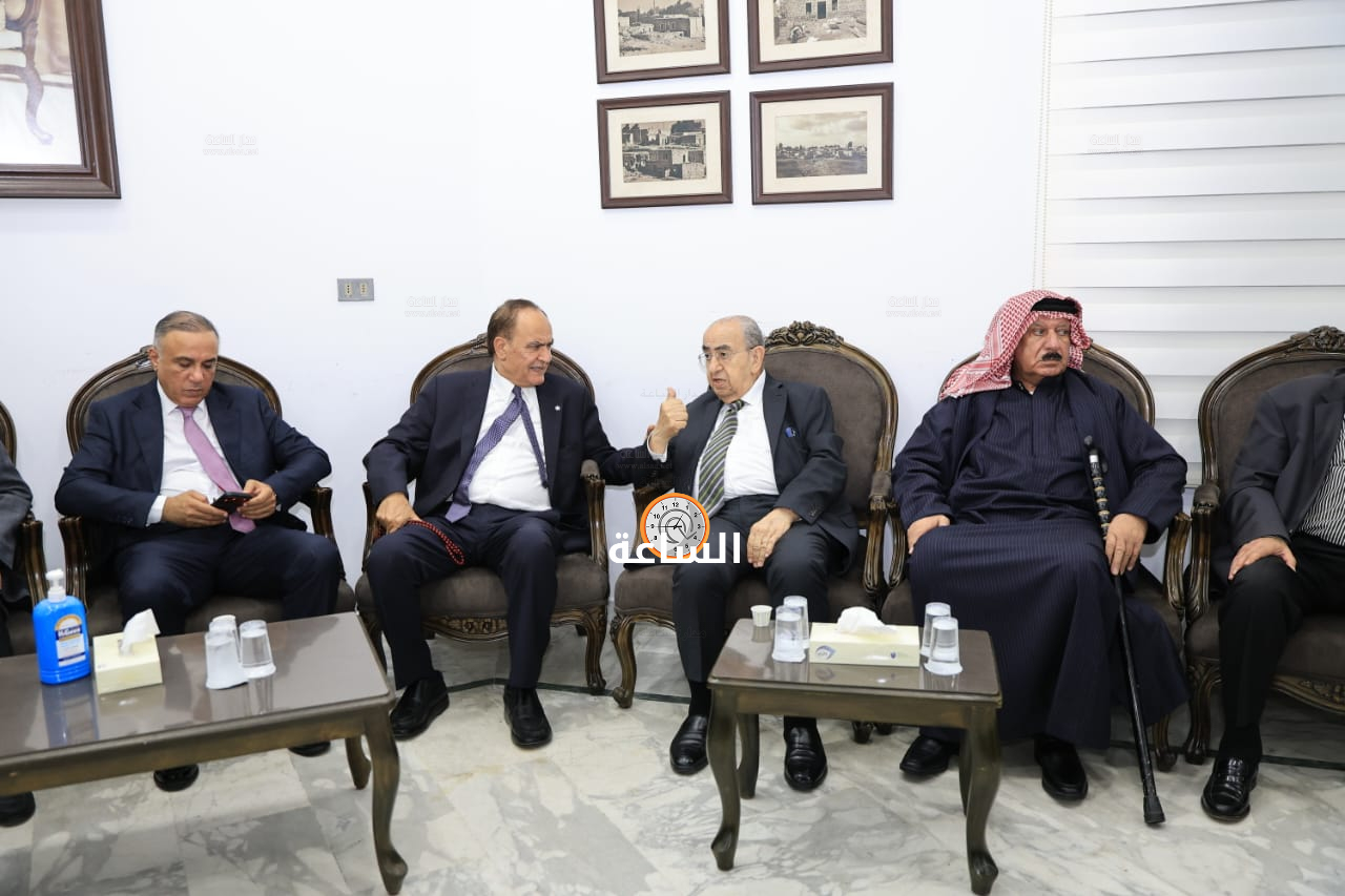 Madar Al-Saa Images 0.3238028160921148