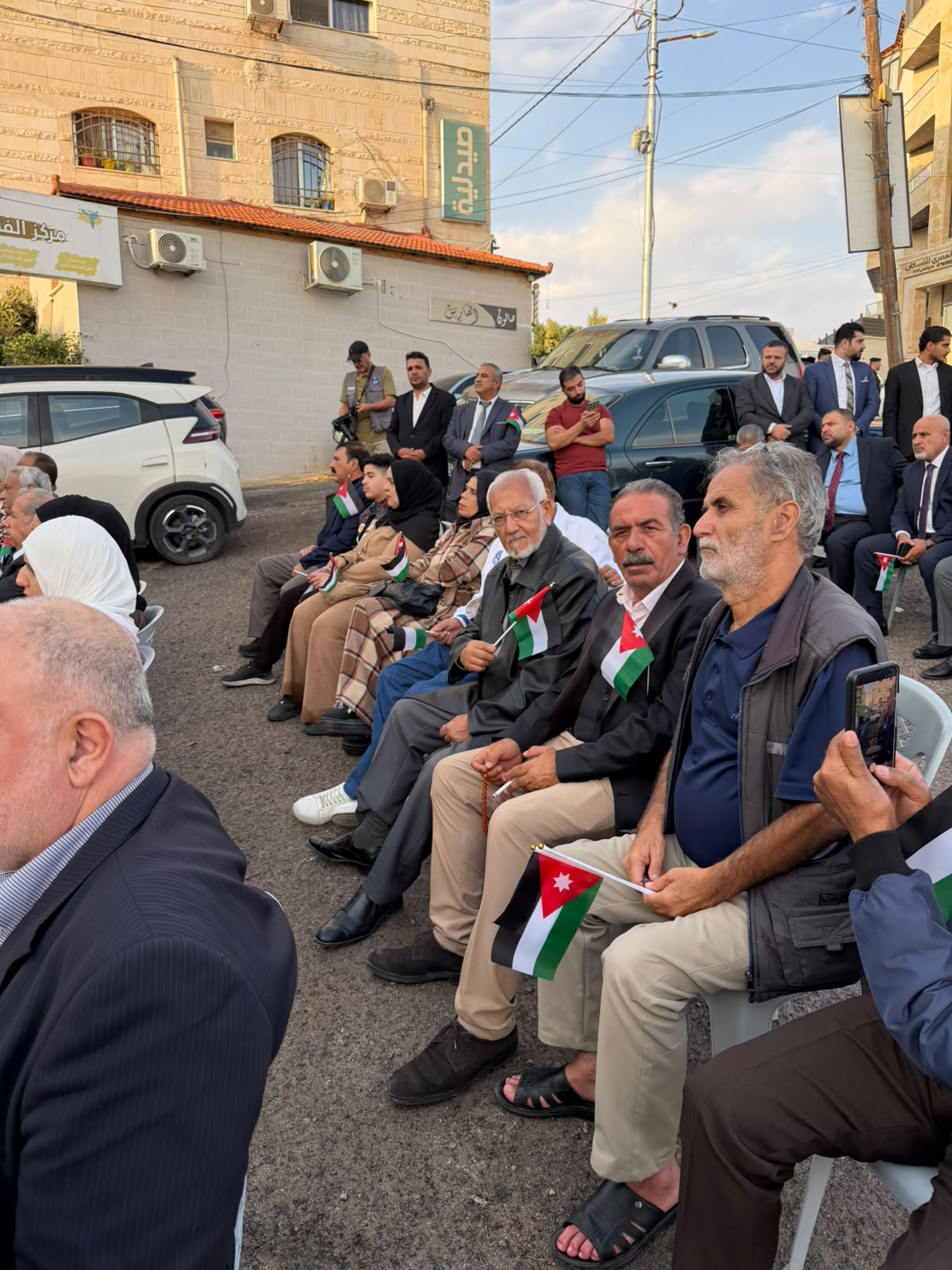 Madar Al-Saa Images 0.04759111345912481