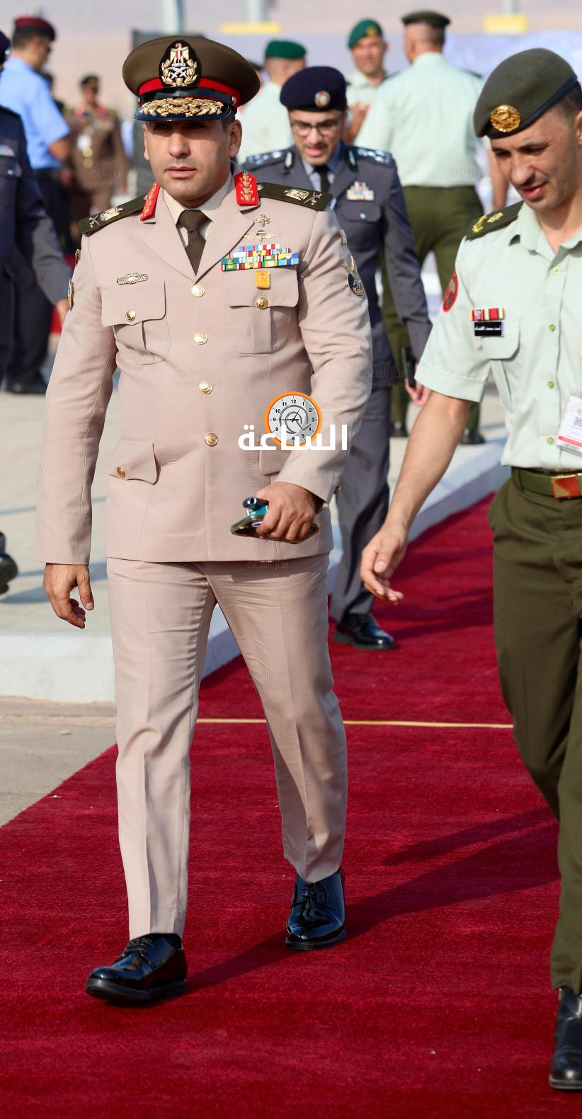 Madar Al-Saa Images 0.7512625379414702