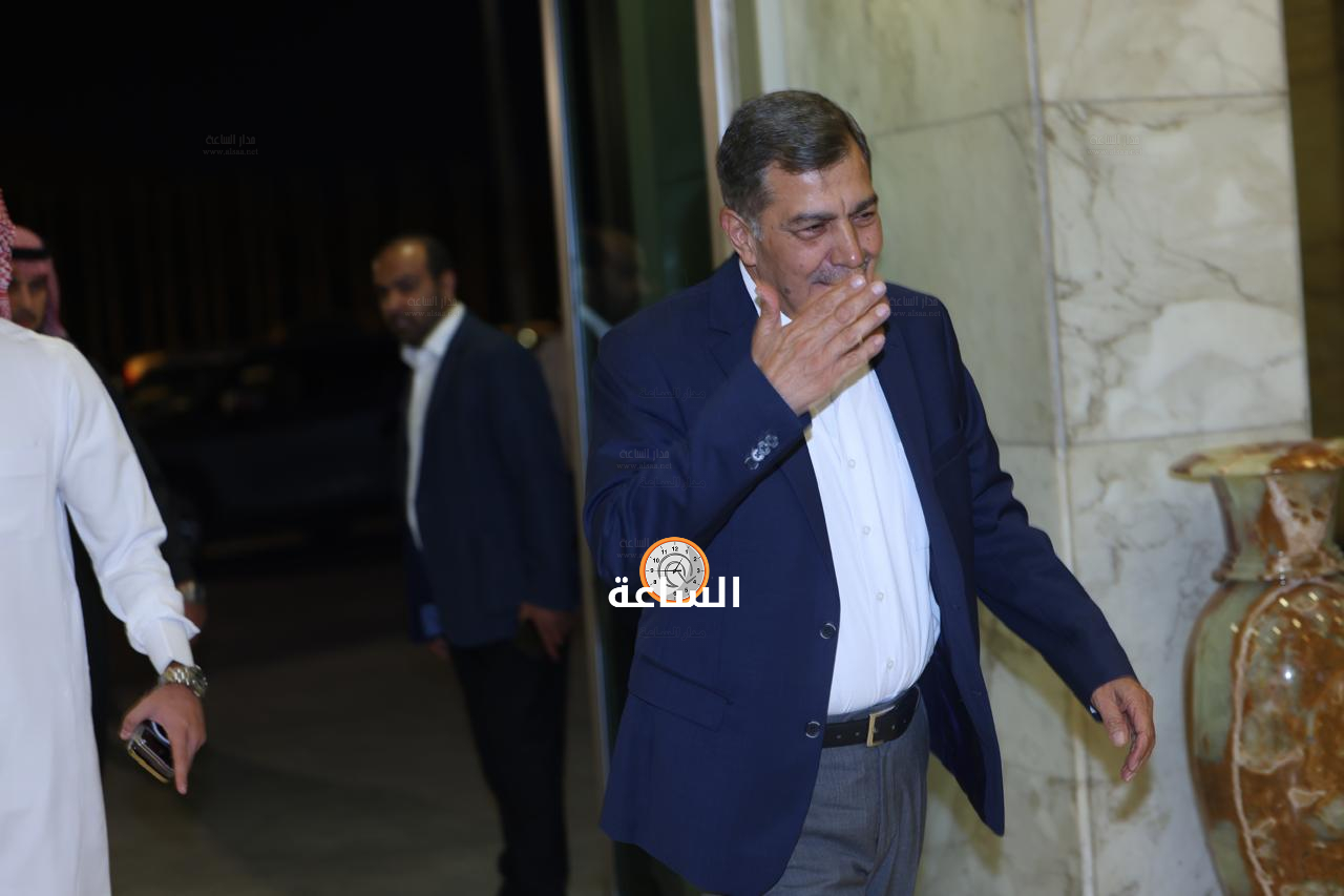 Madar Al-Saa Images 0.03694366007929639