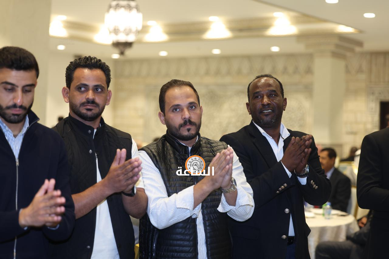 Madar Al-Saa Images 0.9165353850575791