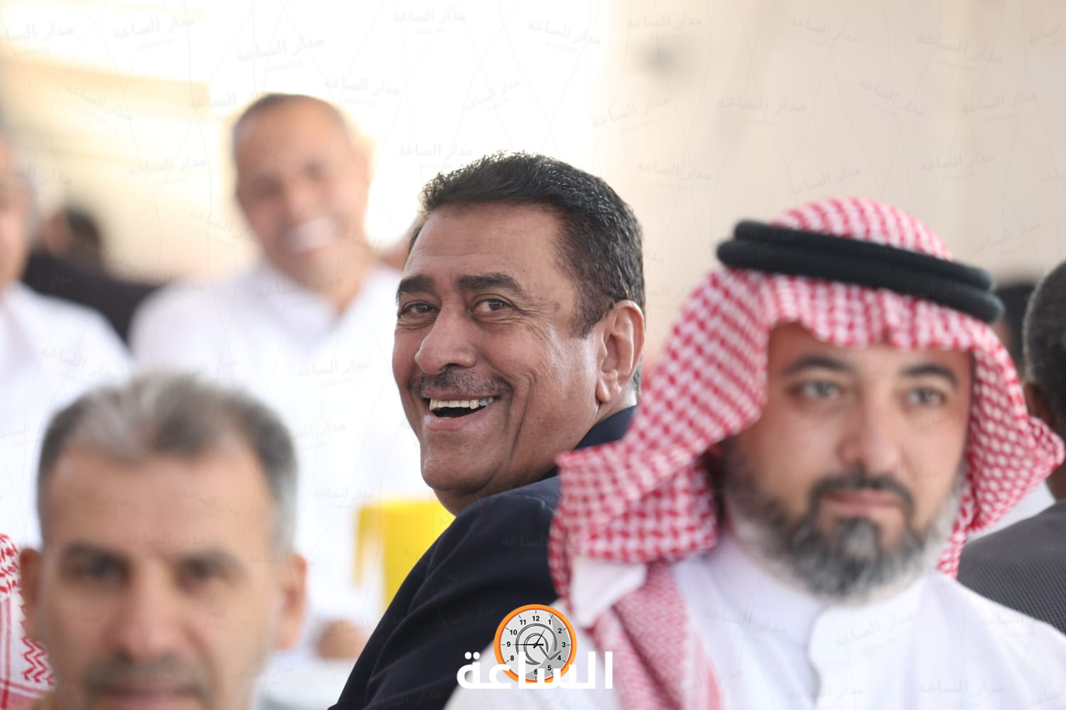 Madar Al-Saa Images 0.18580197560924305