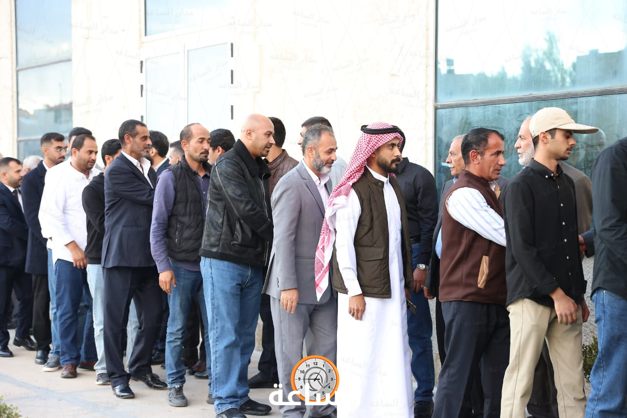 Madar Al-Saa Images 0.5673389037629125