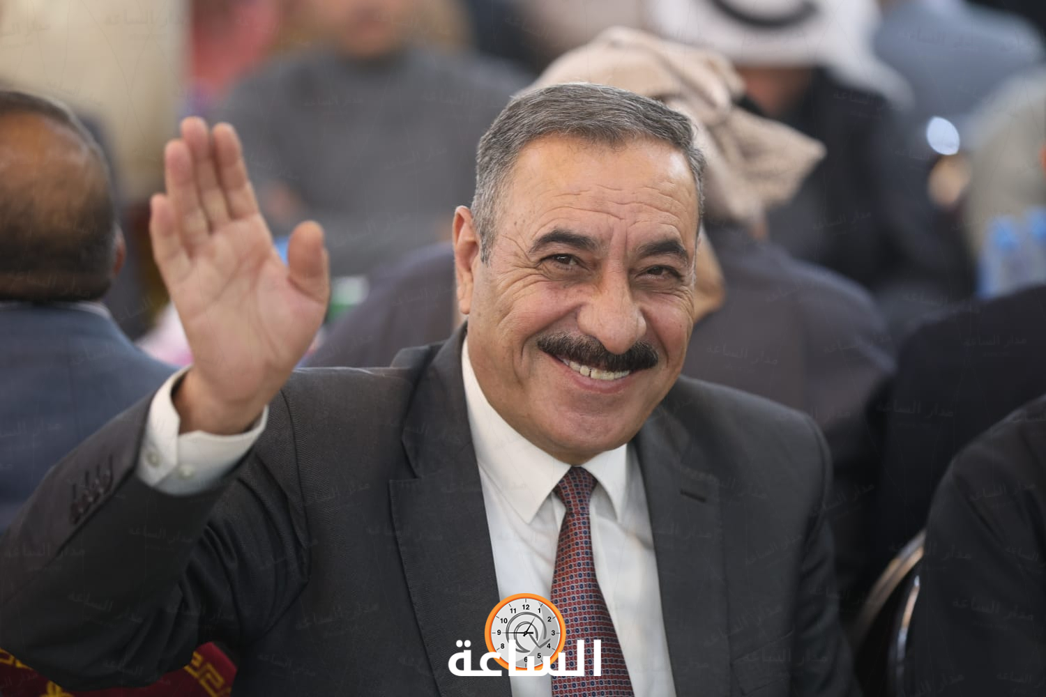Madar Al-Saa Images 0.8902340784882296