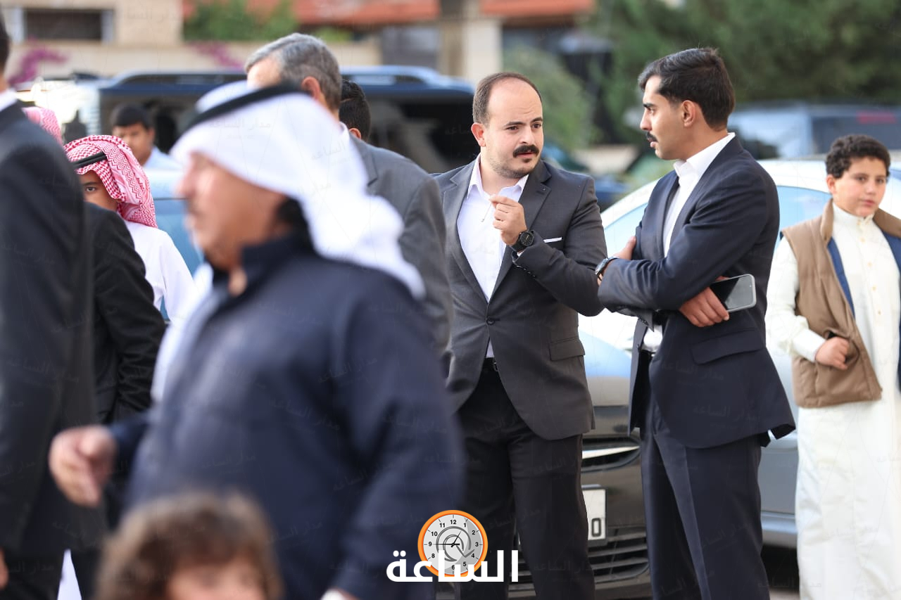 Madar Al-Saa Images 0.8398322853507363