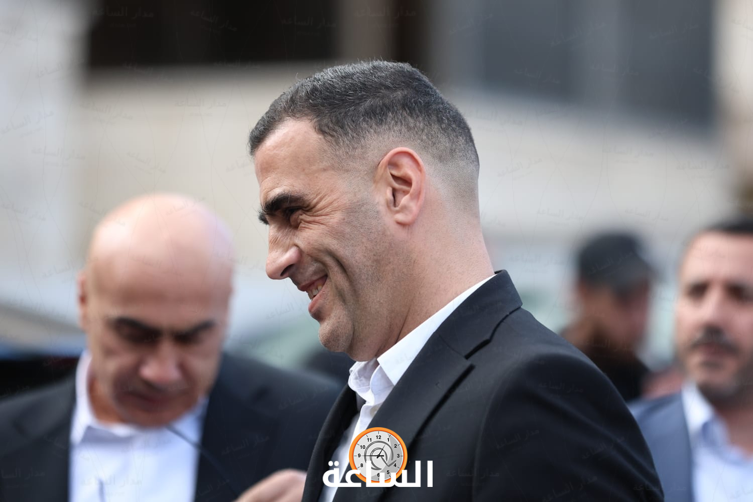 Madar Al-Saa Images 0.1475047527232891
