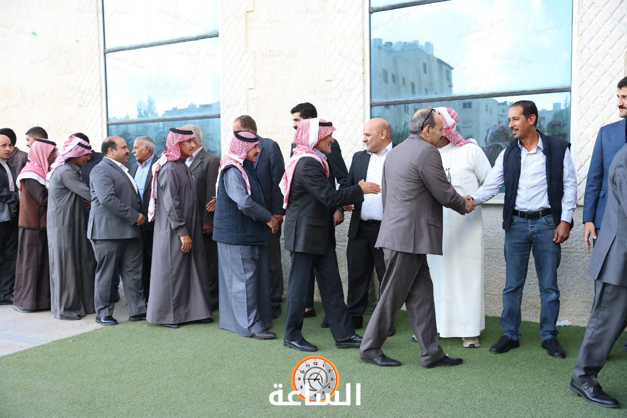 Madar Al-Saa Images 0.5899966530630626