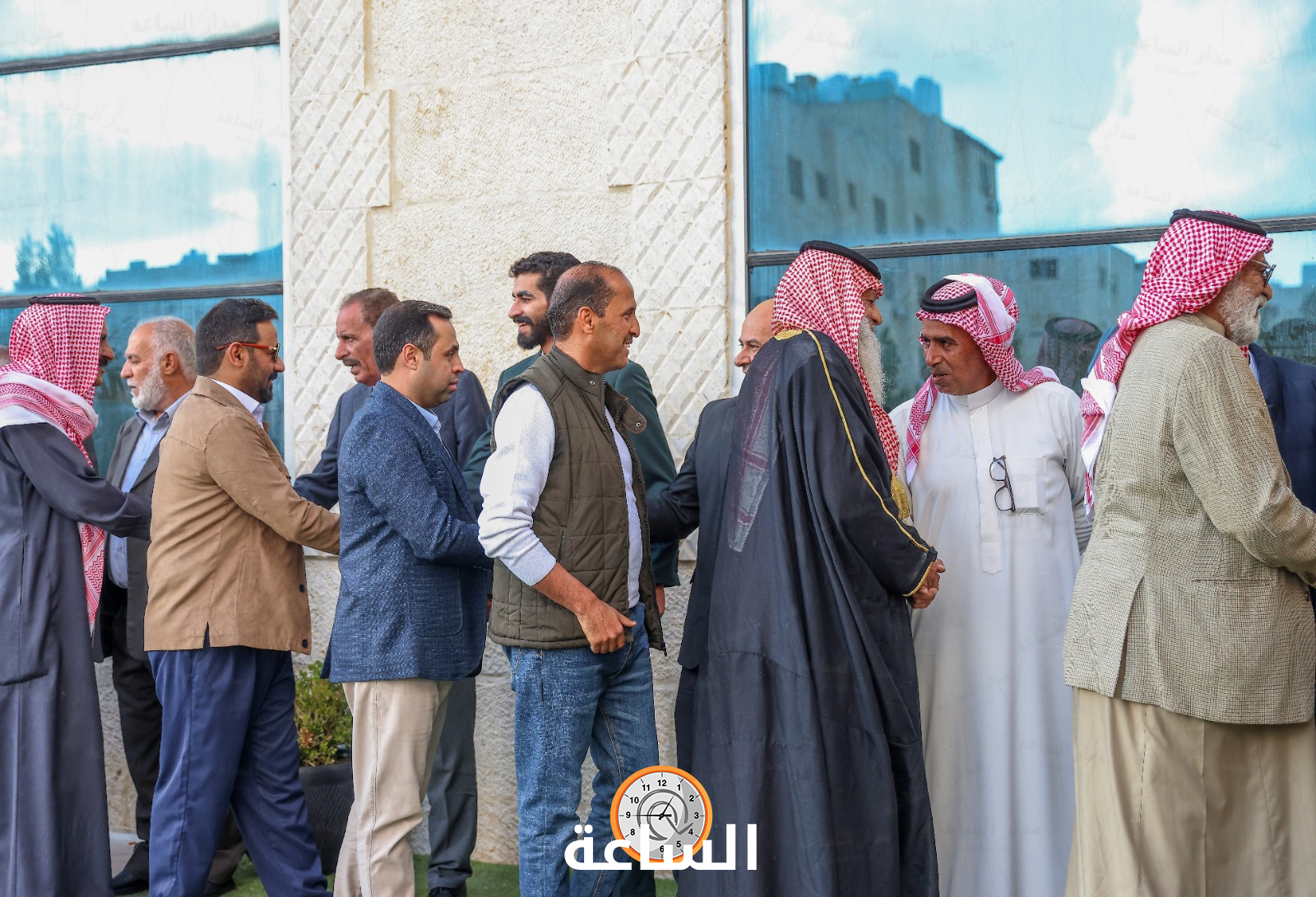Madar Al-Saa Images 0.3286410818380886