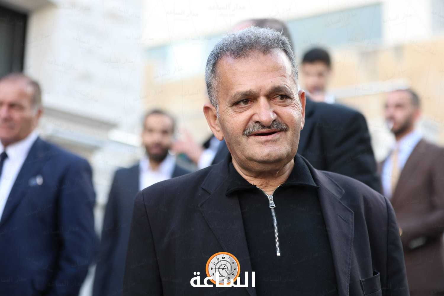 Madar Al-Saa Images 0.6015395330783385