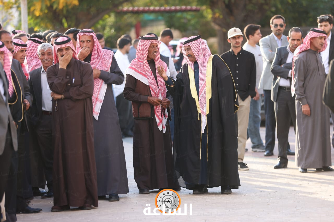 Madar Al-Saa Images 0.256621665358747
