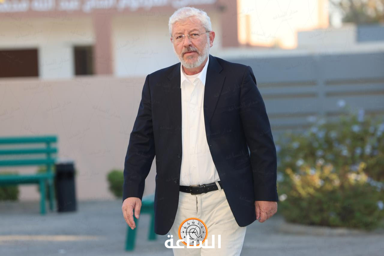 Madar Al-Saa Images 0.6068358417693068