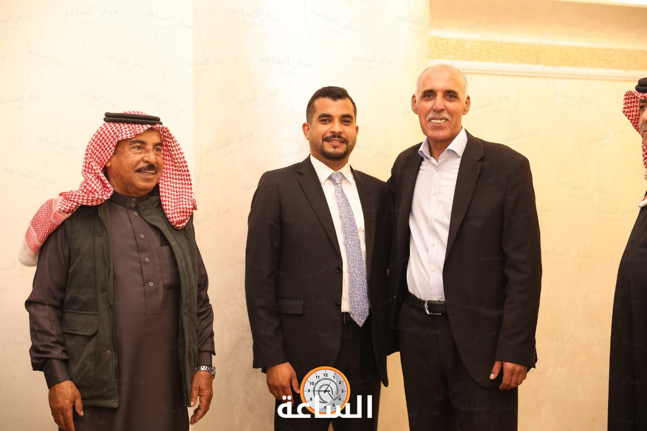 Madar Al-Saa Images 0.4546982703989175