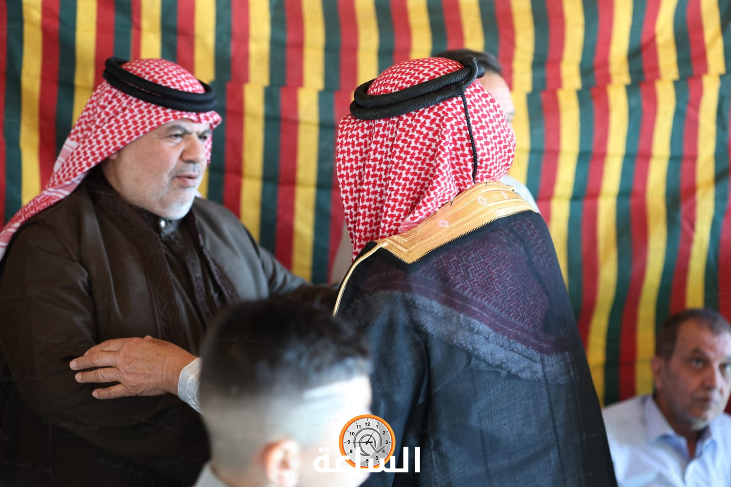 Madar Al-Saa Images 0.7168693941261852