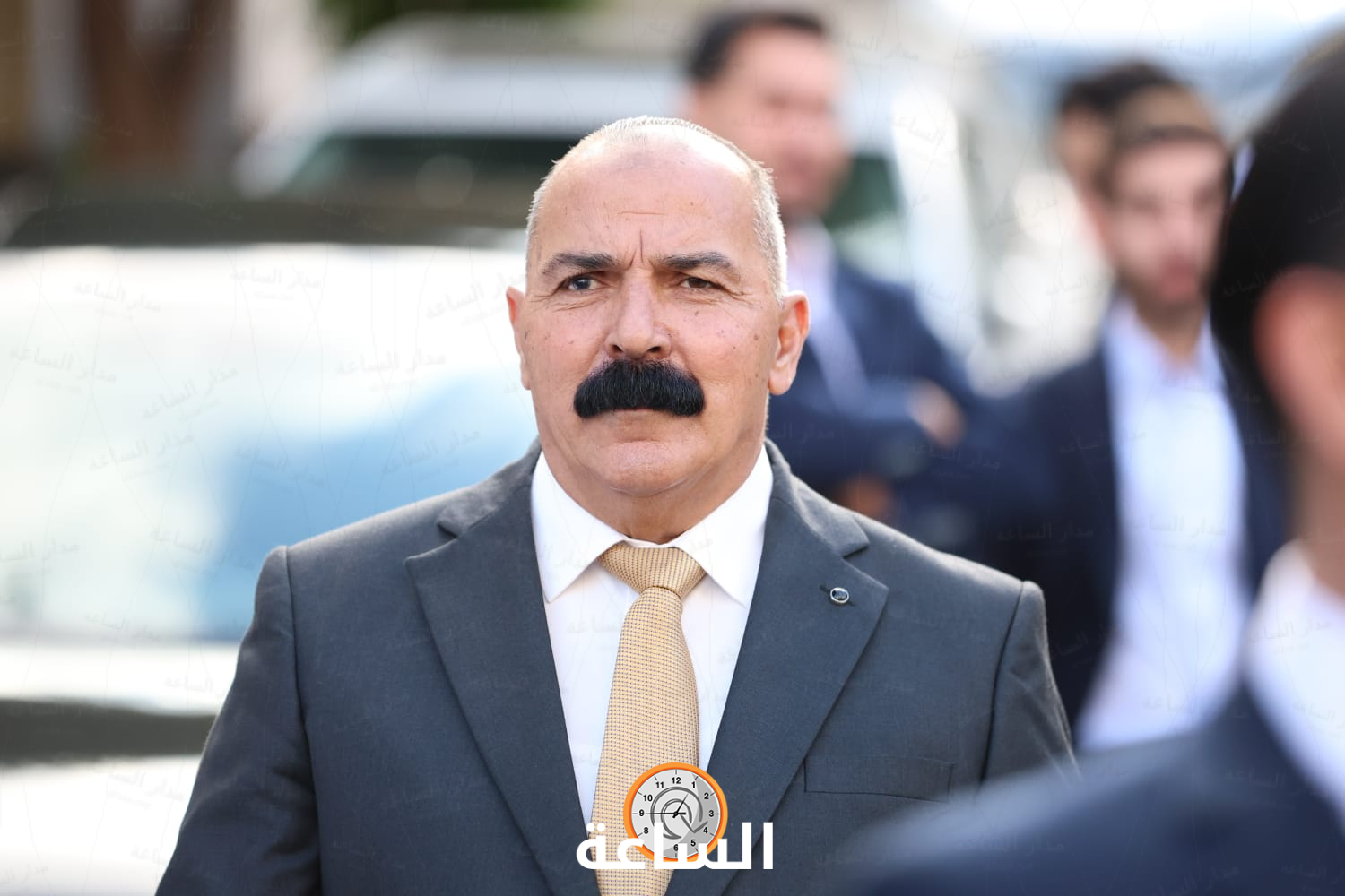 Madar Al-Saa Images 0.7734437373644822