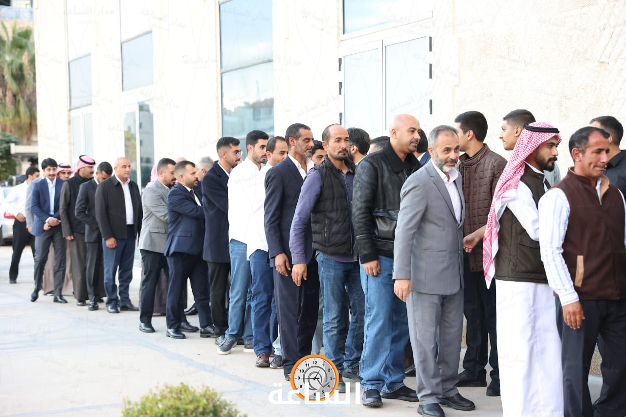 Madar Al-Saa Images 0.6709092406371874