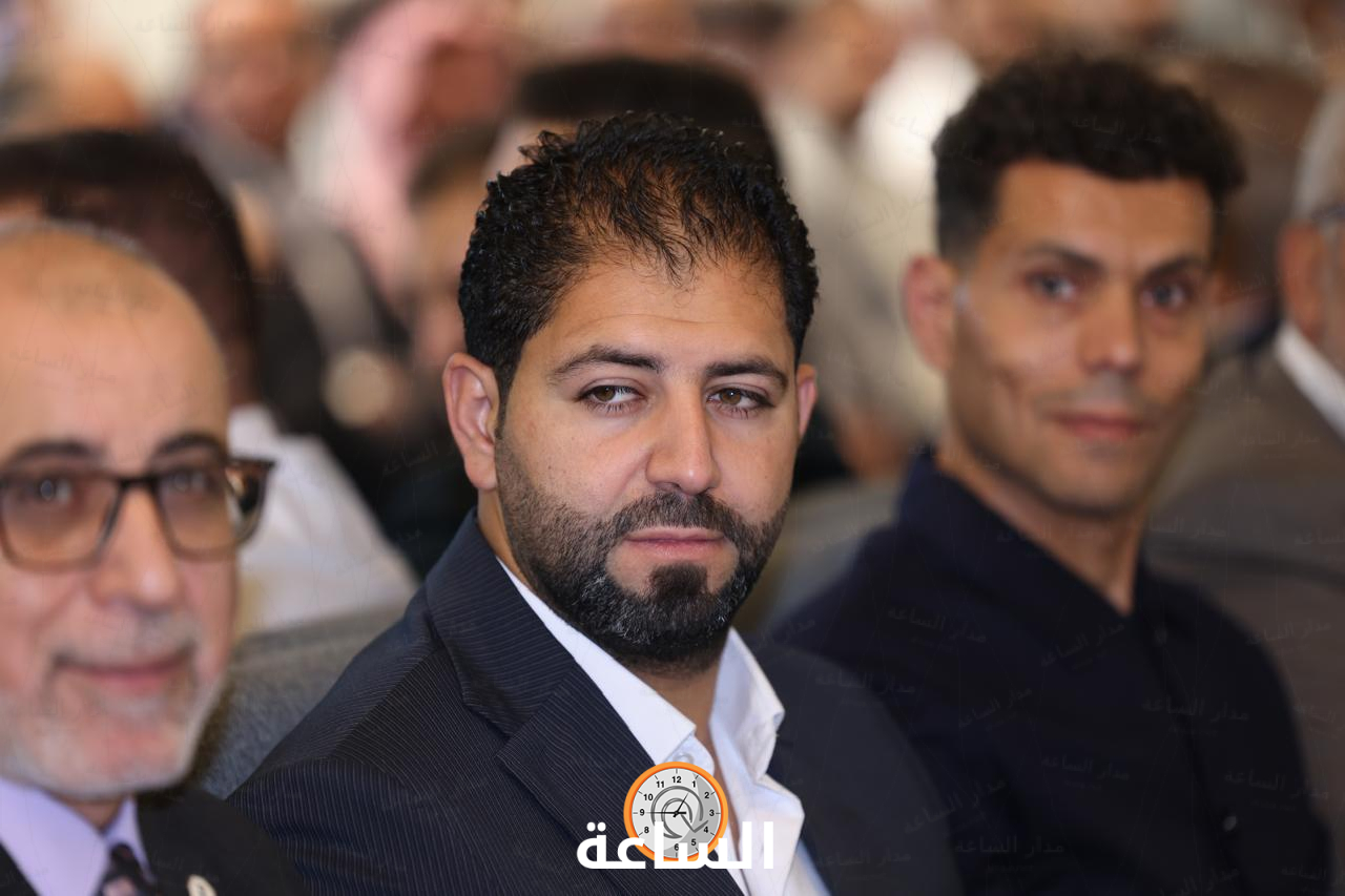 Madar Al-Saa Images 0.43875635908395905