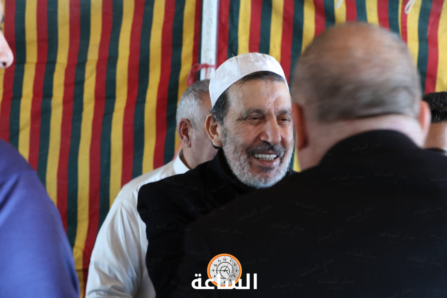 Madar Al-Saa Images 0.8601970637589925
