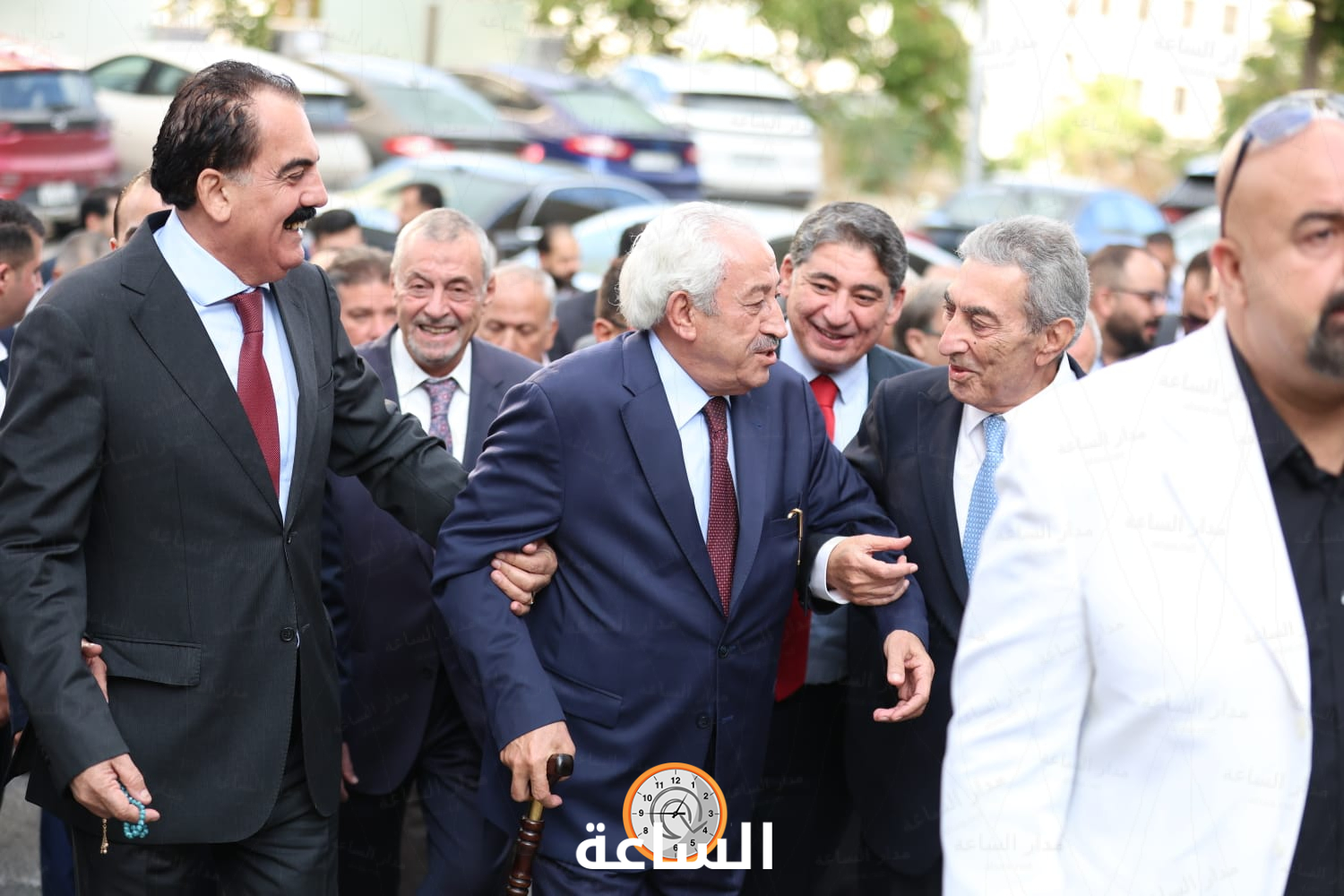 Madar Al-Saa Images 0.6152308441074131