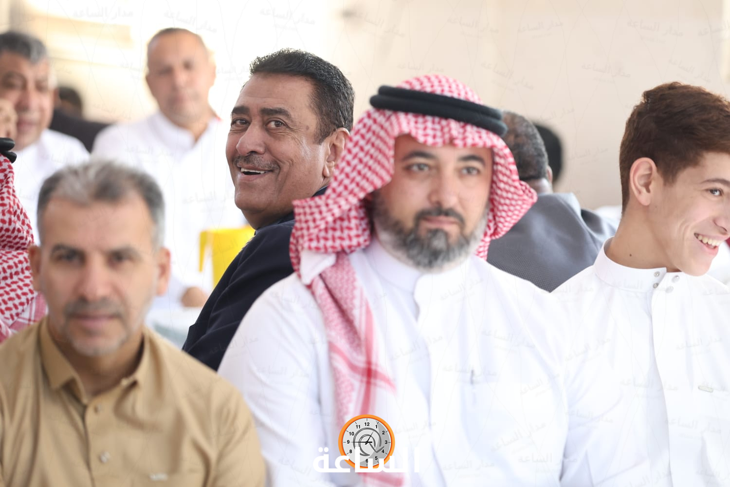Madar Al-Saa Images 0.6128007174475649