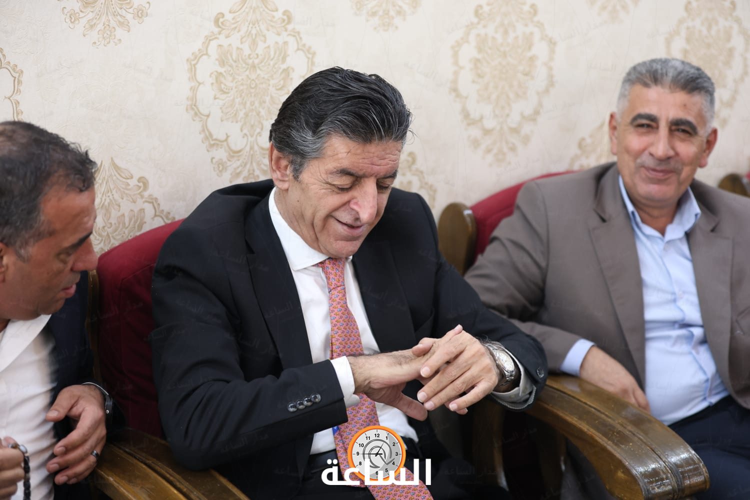 Madar Al-Saa Images 0.14515829236802813