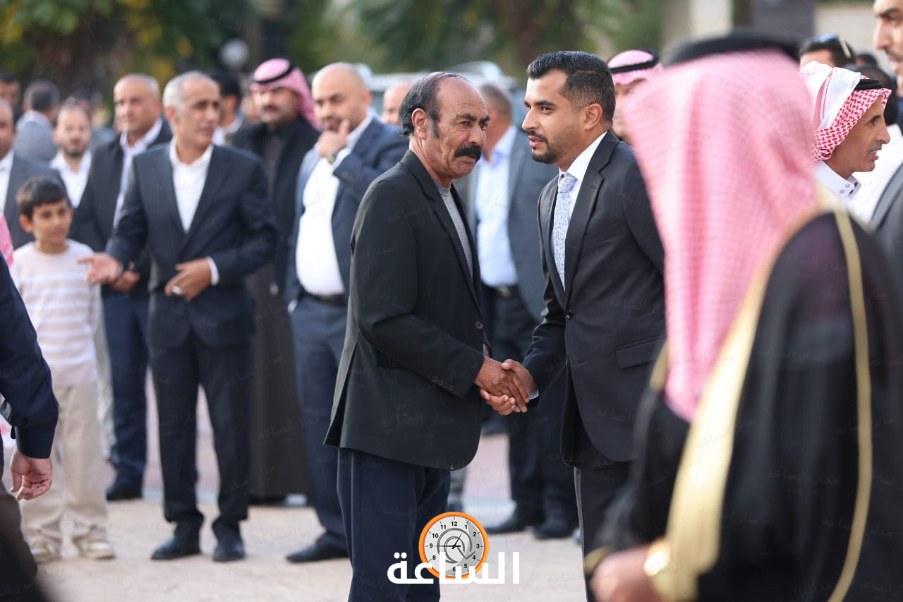 Madar Al-Saa Images 0.12426747398566107