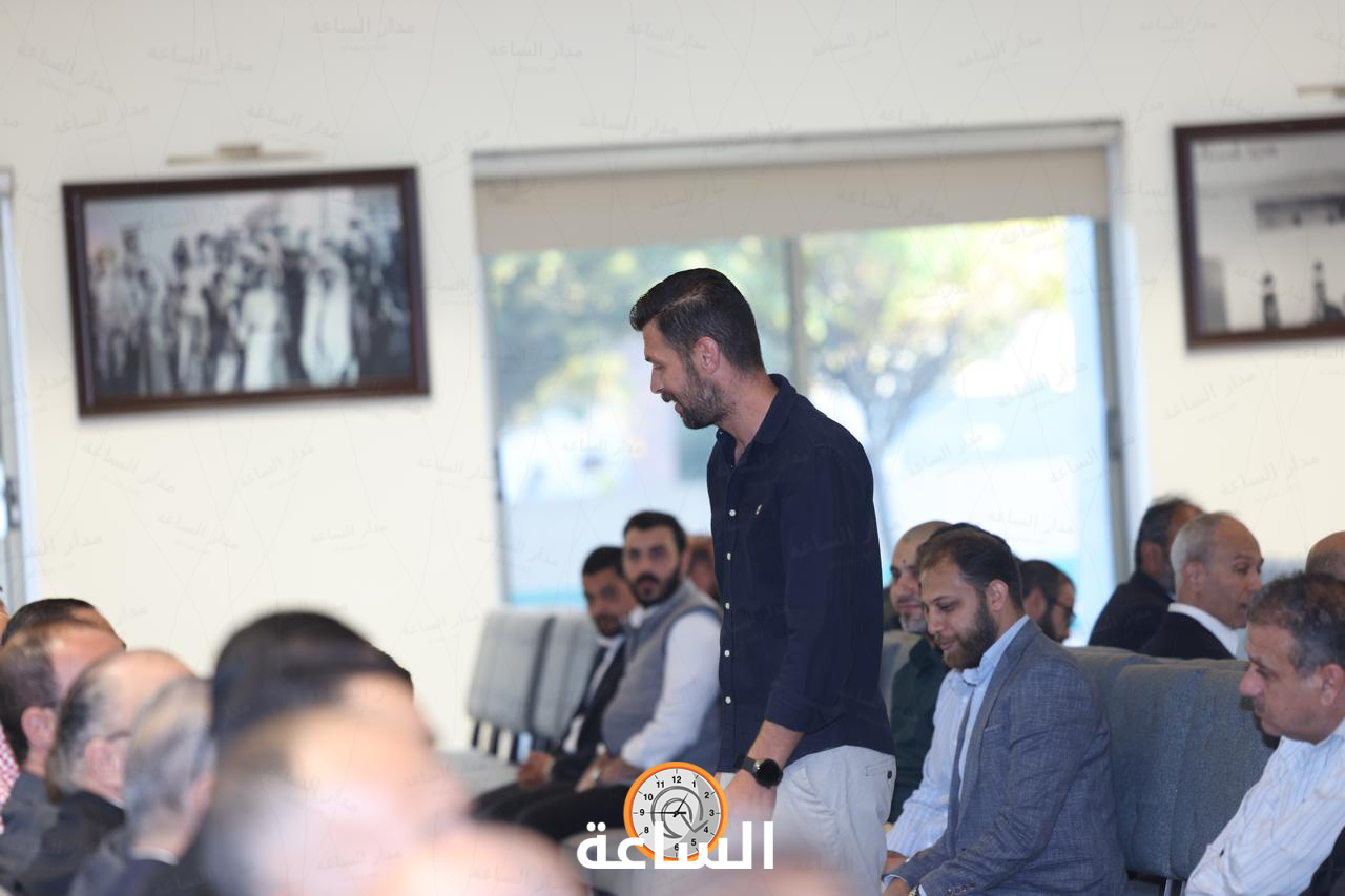 Madar Al-Saa Images 0.33451743181260196