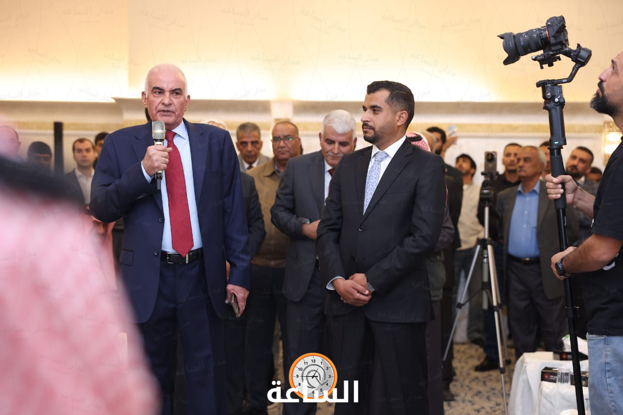 Madar Al-Saa Images 0.8832962190048599