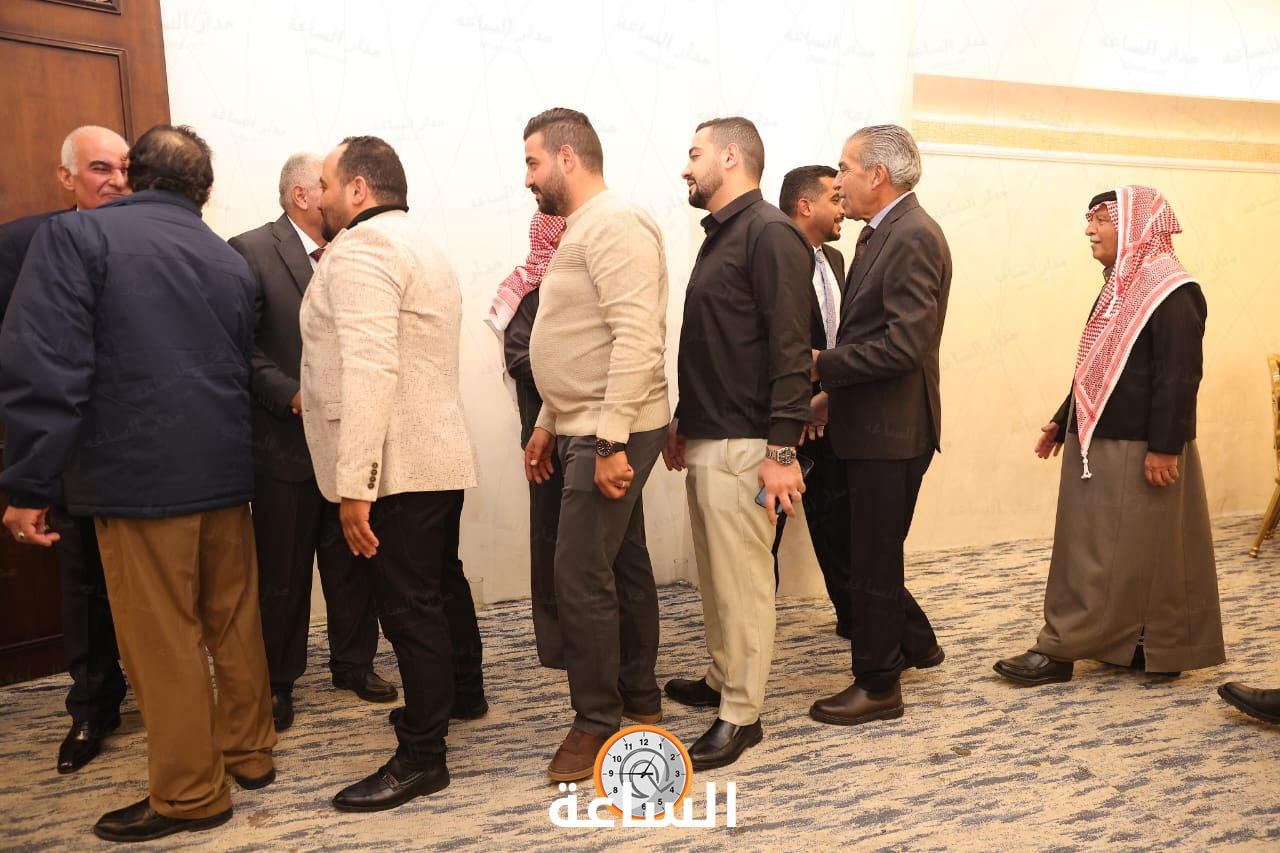 Madar Al-Saa Images 0.8117292262653513